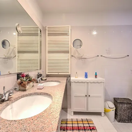 Апартаменты Isola Bella View - Happy *